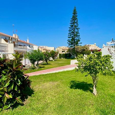 Costa Blanka Resident Apartman Torrevieja Luaran gambar